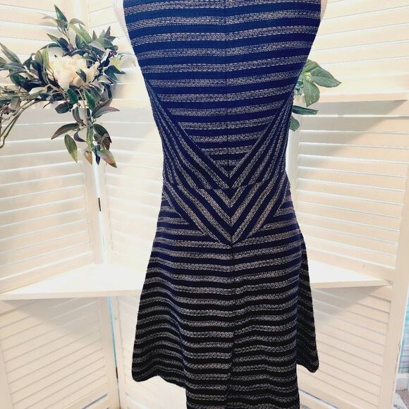 HALOGEN STRIPE SLEEVELESS BLACK / GRAY DRESS SIZE 4 - Picture 3 of 7